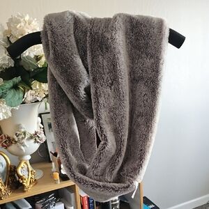 West Loop Soft Gray Faux Fur Accessory